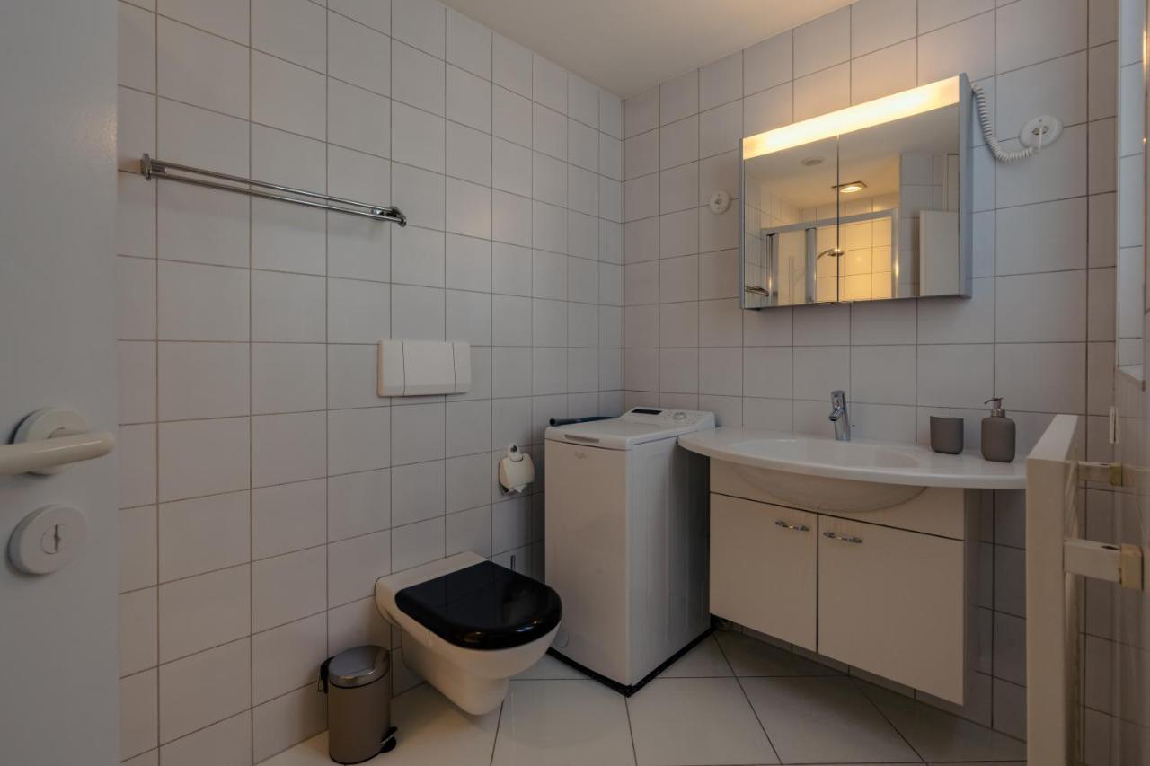 Apartment In The City Center With Free Parking Бил Екстериор снимка