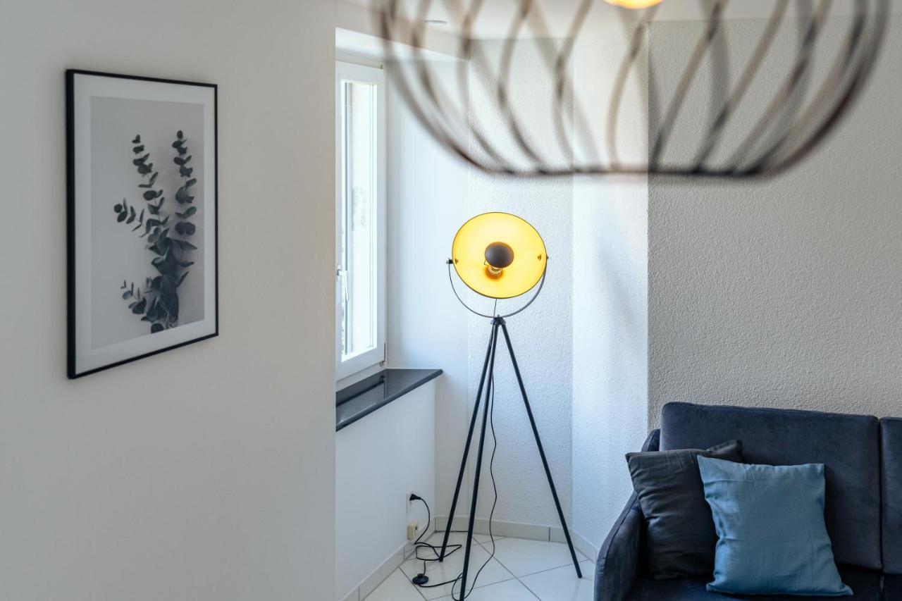 Apartment In The City Center With Free Parking Бил Екстериор снимка