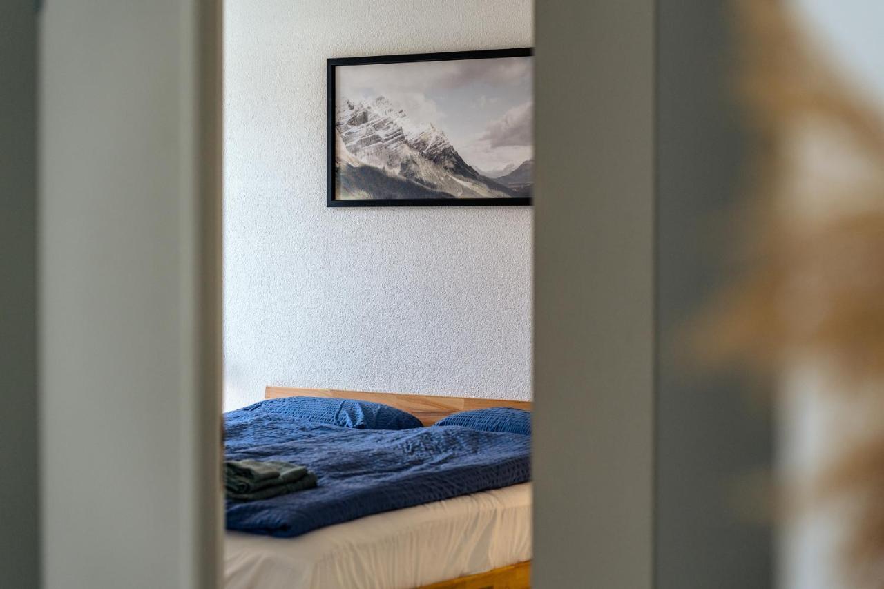 Apartment In The City Center With Free Parking Бил Екстериор снимка