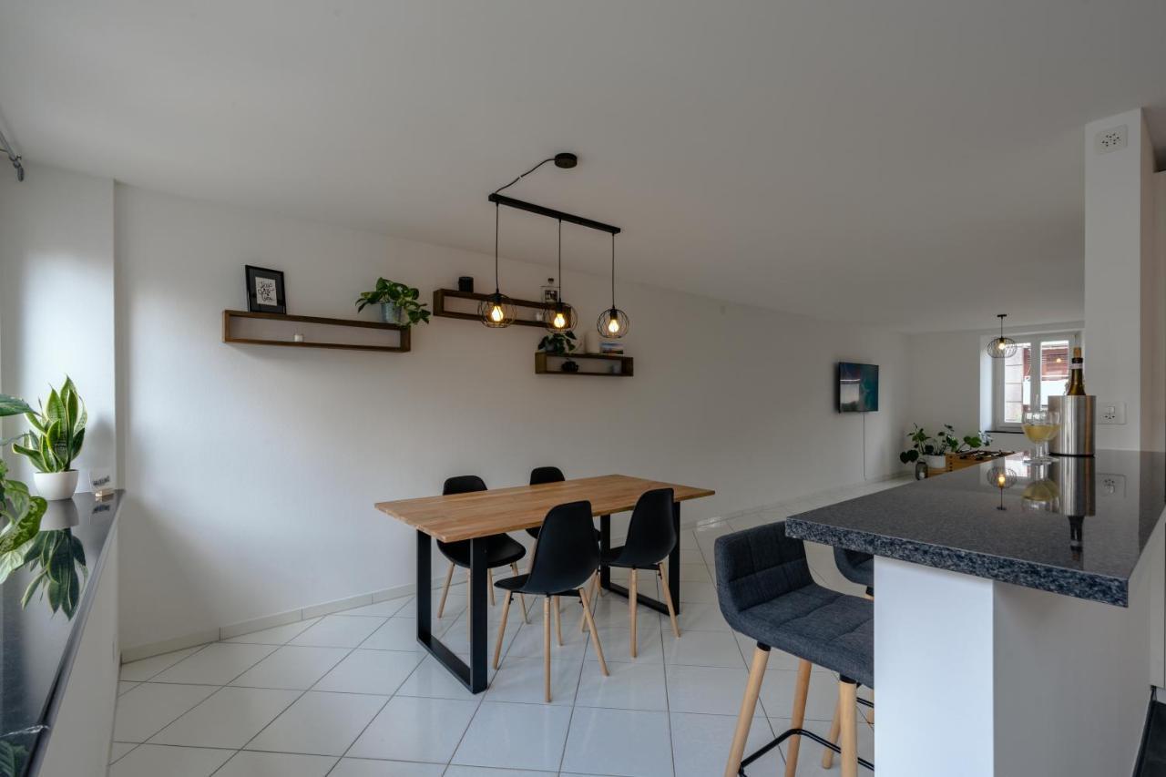 Apartment In The City Center With Free Parking Бил Екстериор снимка