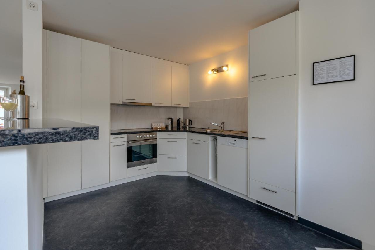 Apartment In The City Center With Free Parking Бил Екстериор снимка